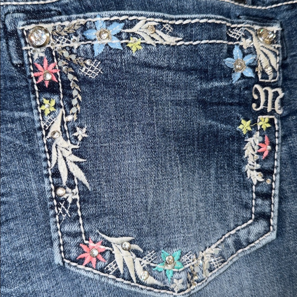 Miss Me skinny jeans 31